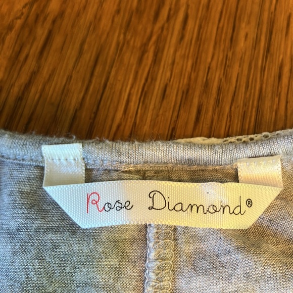 M ROSE DIAMOND GRAY WITH LACE OVERLAY CROSS BACK DETAILING - Picture 6 of 7